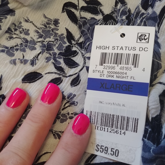 NWT INC International Concepts Top - Picture 4 of 5